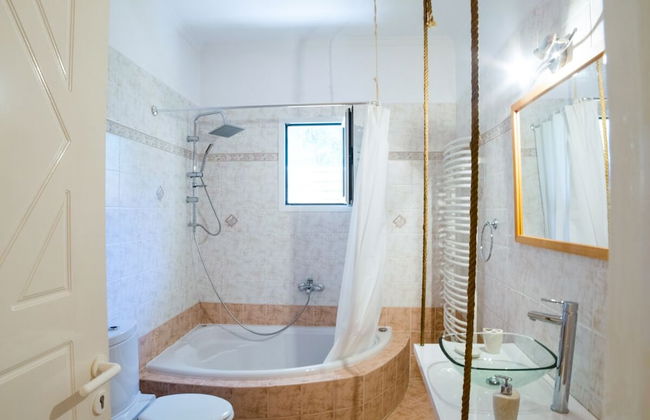 Sunset Apartments near Athens Airport - Photo 37