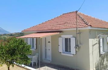 Mata's Cottage - Photo 1