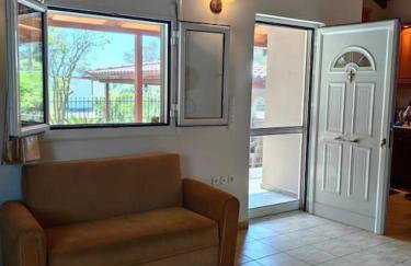 Emis House Krioneri - Photo 31