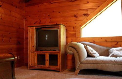 Spectacular Cabin Rental for Large Groups near New River in West Virginia - Foto 25