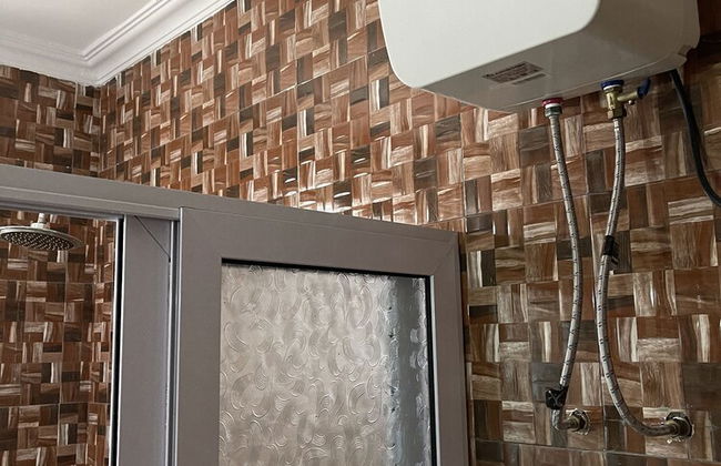 EmpireLux Middle Floor - Photo 20