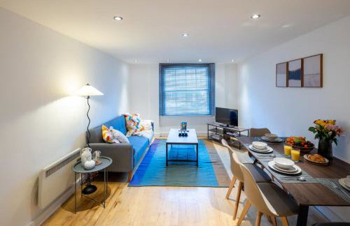 Central Flat-2Bedrooms-2Bath-By FabAccommodation - Foto 1