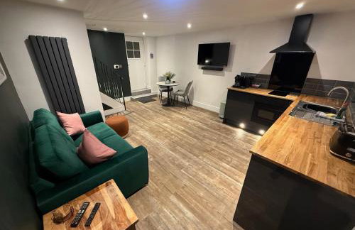 Willow Barn - Nantwich, with Hot Tub - Foto 1