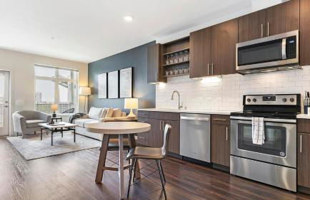 Landing Beautiful 1BD Clubhouse Gym - Foto 2