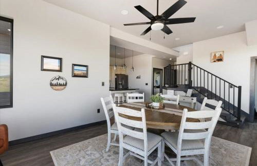 Bear Butte Luxury Retreat Hot Tub Stunning Views - Foto 32