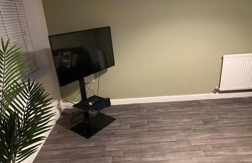 Comfy 2-bed home - Contractors and Leisure - Foto 13