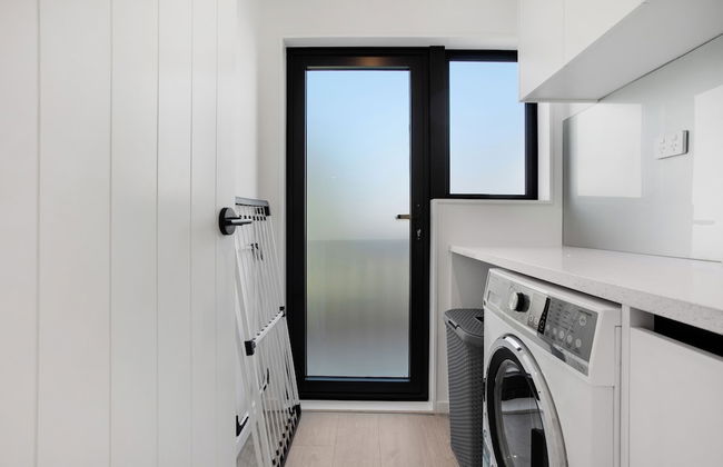 Style Serenity Townhouse with Parking - Photo 7