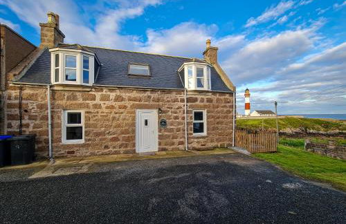 Puffin Cottage - Photo 1