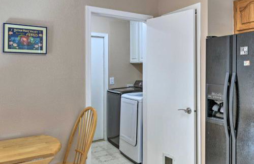 8 Mi to Dtwn Achorage! Home with Pet-Friendly Yard - Foto 12