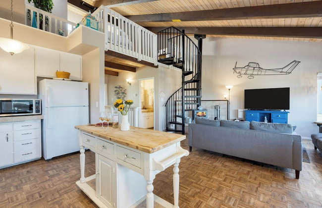 Steps to Beach w/ Patio+deck Foosball Happy Bottom Beach House by Avantstay - Foto 88