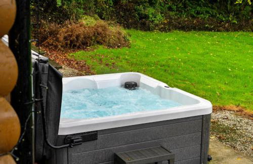 Finest Retreats - Tarkas Holt Log Cabin, Stowford - Foto 2