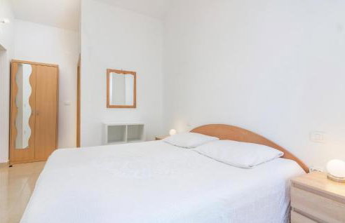 Cozy Home In Labin With Wifi - Foto 12