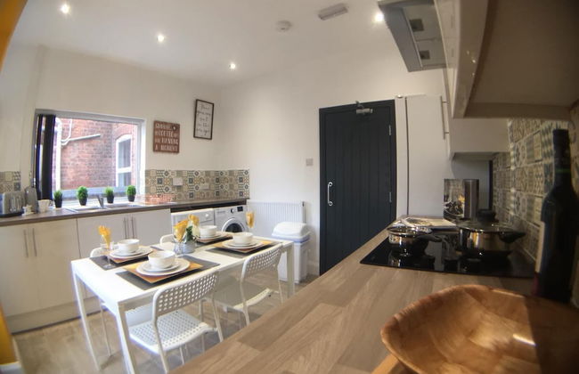 Townhouse @ 87 Walthall Street Crewe - Photo 21