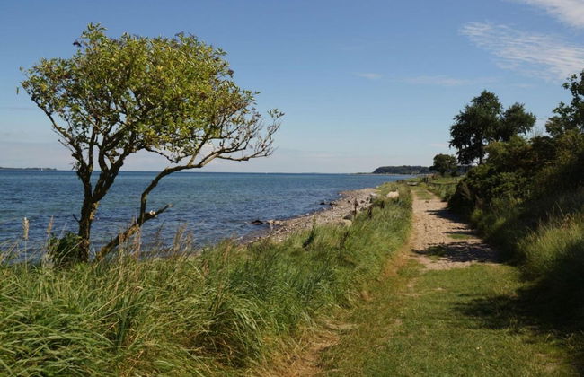 Tranquil Holiday Home With Garden - Foto 17