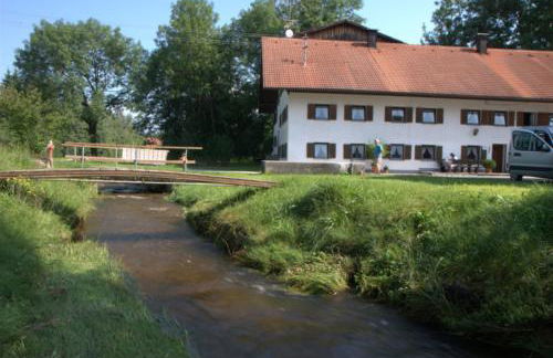 Ferienhaus, Bauernhof mit Angel- und Badesee, Roßhaupten, Allgäu - Photo 1