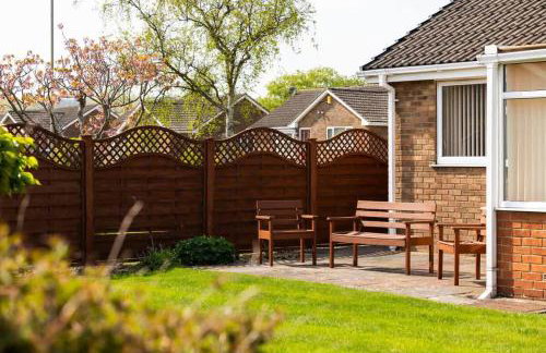 Coastal Village Hideaway Village Retreat Sleeps 4 - Foto 3