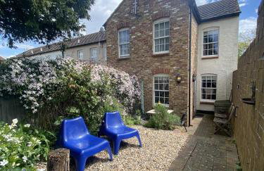 Green Cottages - Photo 23