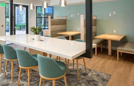 Central Irvine 1BR Loft w Work Setup by Anyplace - 11750 - Foto 34