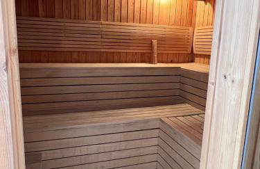 Coblanca 41-gym-heated pool-sauna-jacuzzi-wifi-3 minutes walk from the sea - Foto 19