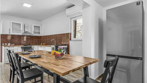 3 Bedroom Awesome Home In Vrgorac - Foto 5