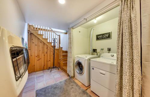 Waterfront Fox Lake Vacation Rental with Fire Pit! - Foto 27