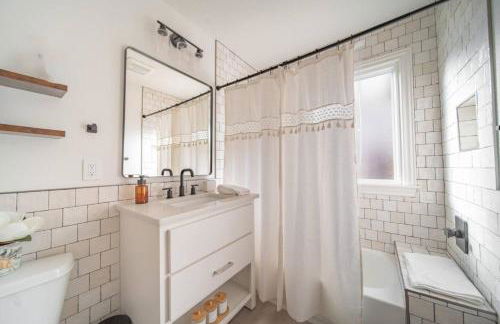 Luxury 4 BDR, OKC, Walk 2 OU Med, 4 King Bed - Foto 65