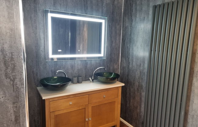 Stunning 1 Bedroom Lodge - Photo 7