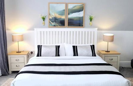 InstaLet Apartments I Wigan Central I Free Parking - Foto 1