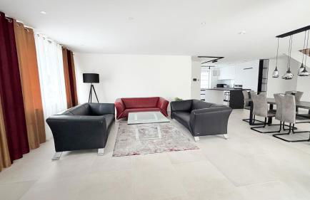 Designer-Apartment mit bis zu 4 Schlafzimmern, Terrasse und Platz für bis 9 Personen - Foto 17