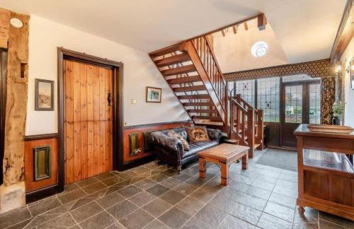 Pritams Gate 7 Bed 4 Bath Barn Conversion with Games Room Dog friendly Near the NEC & BHX - Foto 15