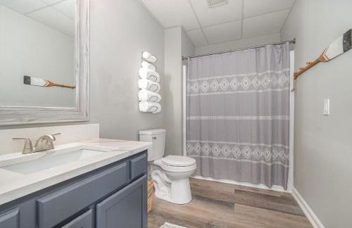 Lake Point Escape on Belews Lake - Foto 19