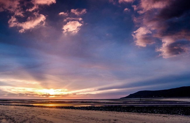 Idlewild Animal Sanctuary Farmhouse Stay - Charity - Photo 32