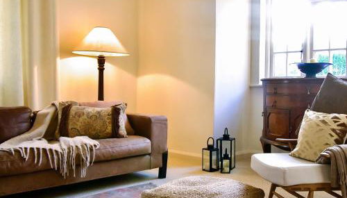 Oak Tree Cottage - Photo 2