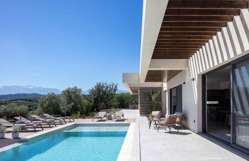 Villa Aglaea I Saltwater Pool & Amazing Seaview! - Foto 18