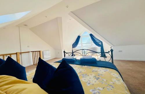 Stylish 3 Bed Apt Sea Views Near the Beach 2B - Foto 66