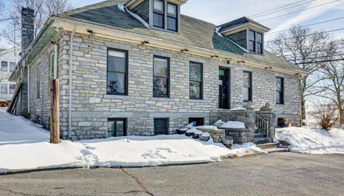 Fun and Unique Home with Vintage Game Room in Annville - Foto 4