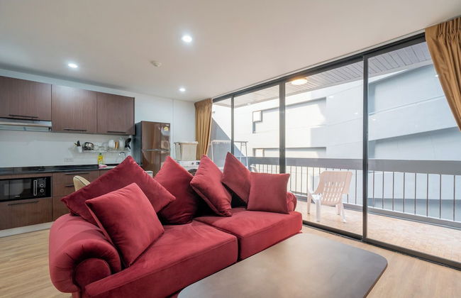 PSJ Penthouse - Photo 20