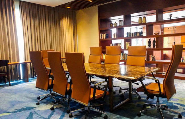 Nice and Elegant 2BR Apartment at Veranda Residence Puri - Foto 27