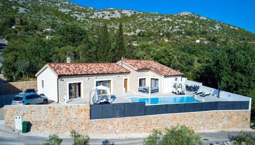 Villa in Starigrad With Heated Pool - Foto 4