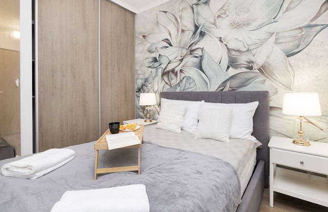 Gdynia Flat Władysława IV by Renters - Photo 4