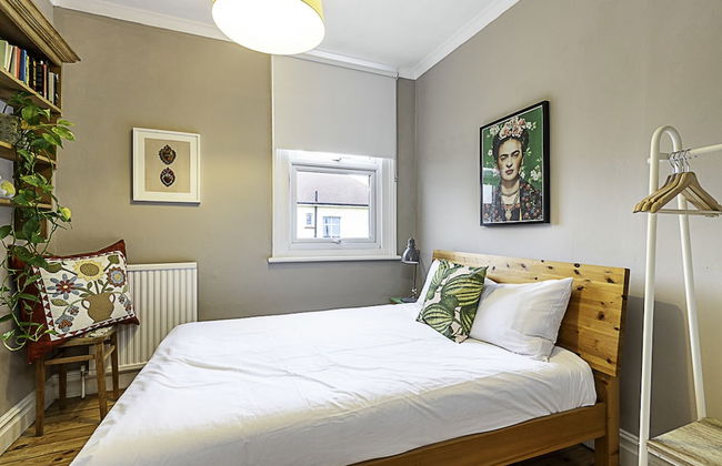 Beautiful Three Bed Abode Near Dollis Hill - Foto 10