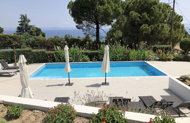 Pleiades Boutique Villas - Photo 42