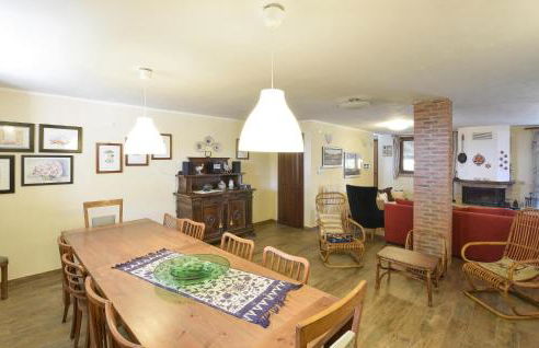 Cozy Home In Pozzol Groppo With Wifi - Foto 22