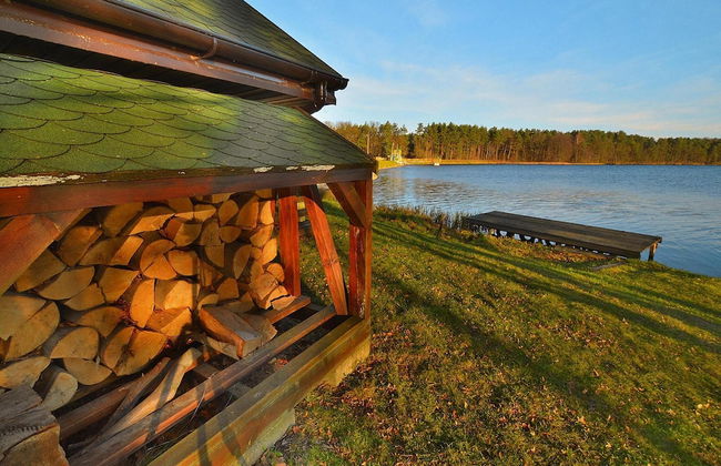 Holiday House by the Lake With a Fireplace - Photo 69