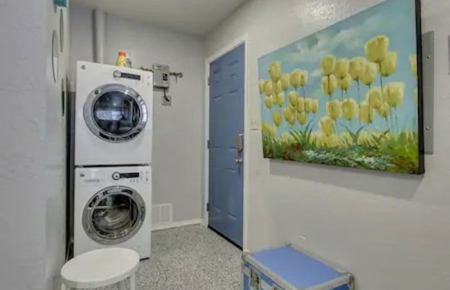 Garage Studio near OUSHC Hospital - Photo 31