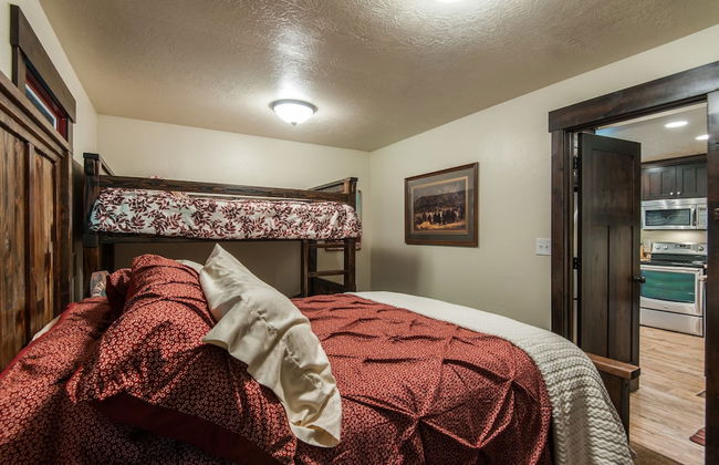 Hideaway Above The Stream - Photo 4