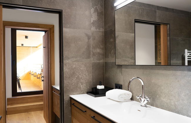 Apartment in Schrocken Near Ski Arlberg - Photo 15