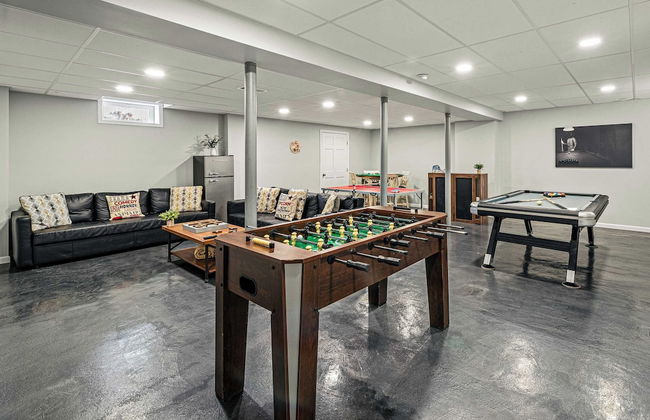 Laker's Pointe by Avantstay Lakefront Private Peninsula Hot Tub, Game Room - Foto 19