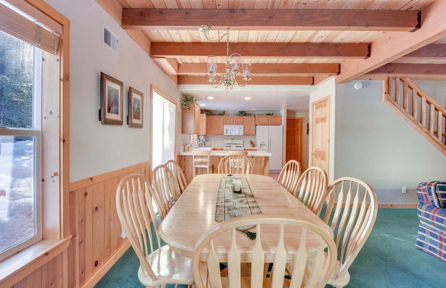 Mckinney Estate w/ Roof Deck Beach & Hike! - Foto 22