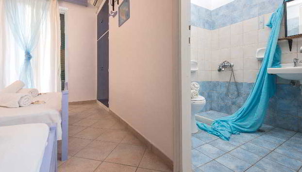 Pansion Limni - Photo 3